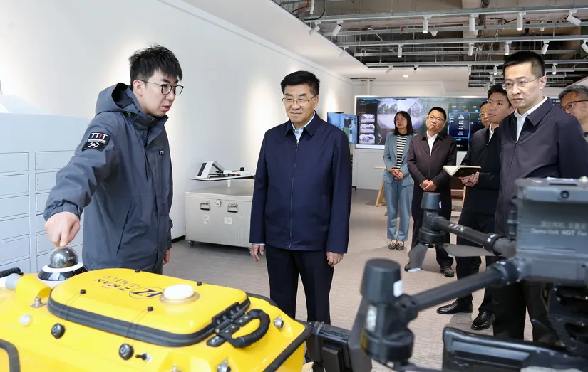 長春市光電信息產(chǎn)業(yè)企業(yè)聯(lián)盟5月工作簡報(bào)